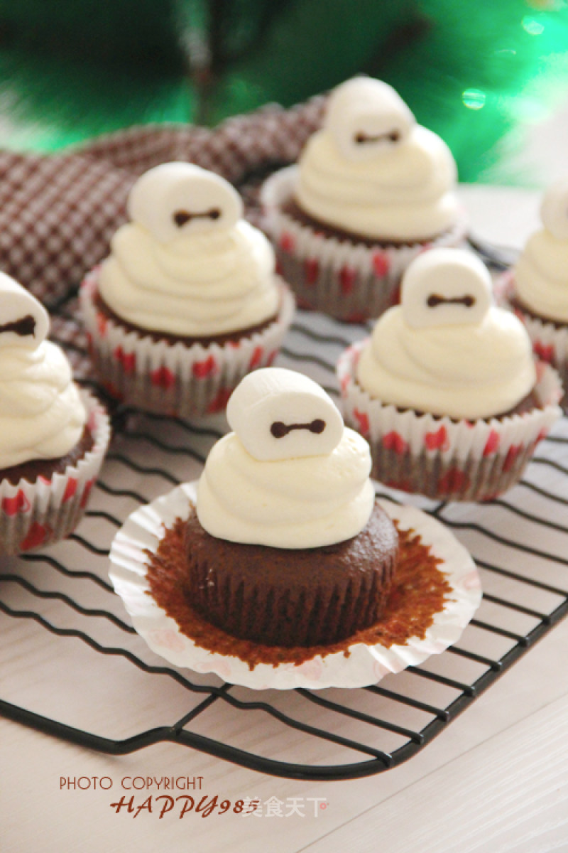 Chocolate Big White Cupcakes recipe