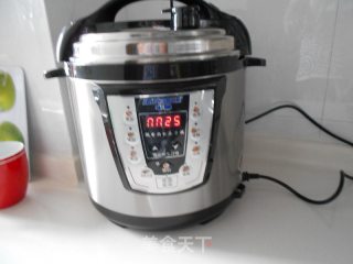 Electric Pressure Cooker Version Three Yellow Chicken Soup recipe