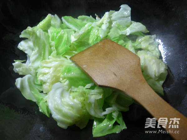 Stir-fried Clams with Cabbage recipe