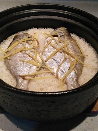Pistachio Sister Salted Fish Peptide Rice Claypot Rice recipe