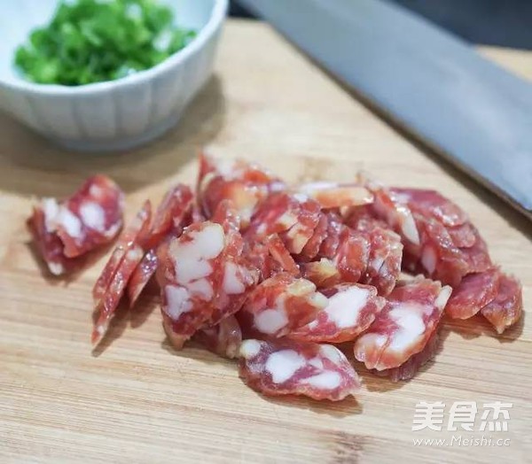 Cantonese Sausage Claypot Rice recipe