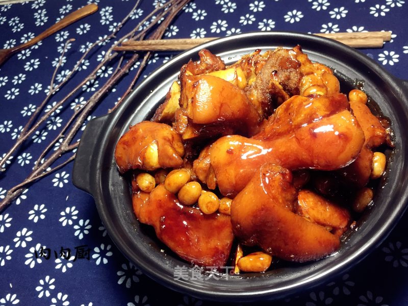 #trust之美#peanut Stewed Pig's Trotters#肉肉厨 recipe