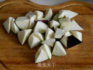 Stewed Pork Ribs with Potato and Eggplant recipe