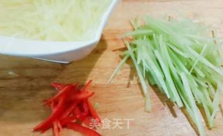 Shredded Potatoes with Pepper Oil recipe