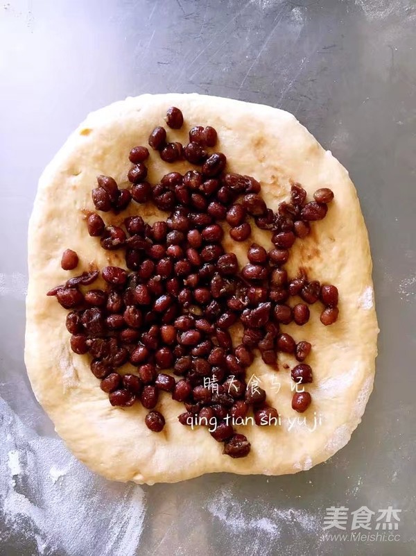 Red Bean Brown Sugar Soft European Bread! recipe