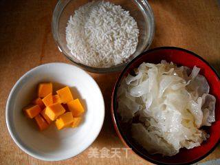 Pumpkin Tremella Porridge recipe