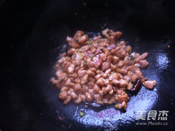 Fried Pork with Potherb Mustard and Bean Sprouts recipe