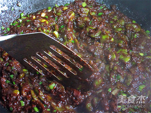 Mushroom Broad Bean Sauce recipe