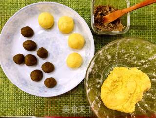 Coconut and Pumpkin Glutinous Rice Dumplings (another Method) recipe