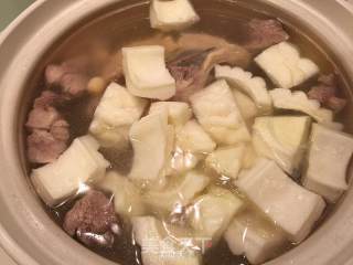 Bitter Gourd and Lotus Seed Pork Rib Soup recipe