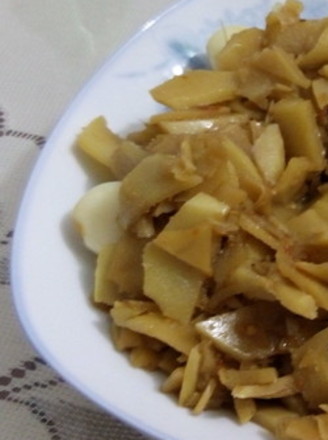 Stir-fried Sour Bamboo Shoots with Garlic Chili Sauce