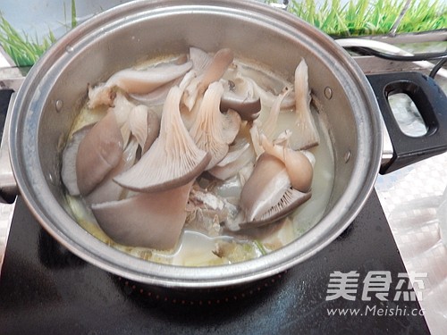 Mushroom Tofu Fish Soup recipe