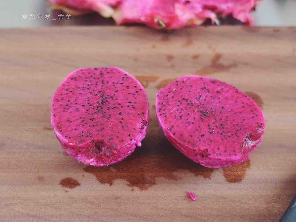 Dragon Fruit Milkshake recipe