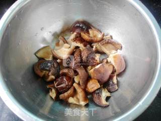 Grilled Pork Ribs with Mushrooms and Chestnuts recipe