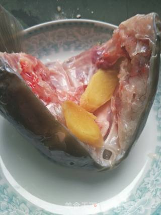 Pickled Pepper Fish Head recipe