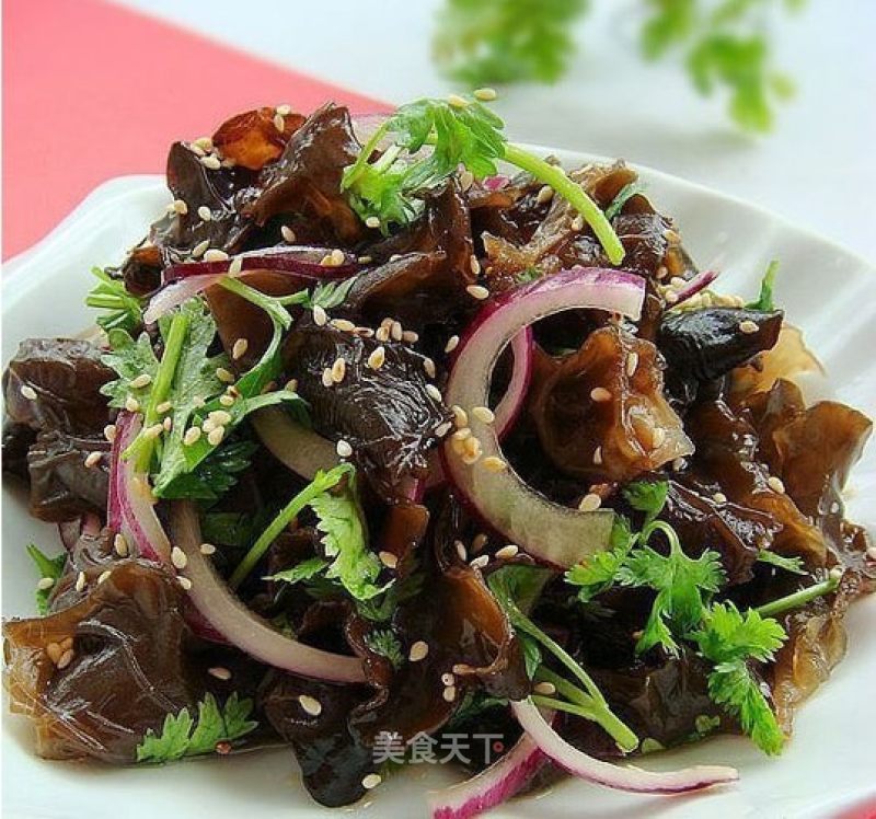 Three Mixed Vegetables Mixed Fungus recipe