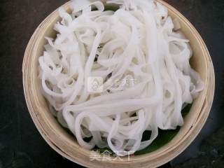 Steamed Hor Fun with Pork Ribs recipe