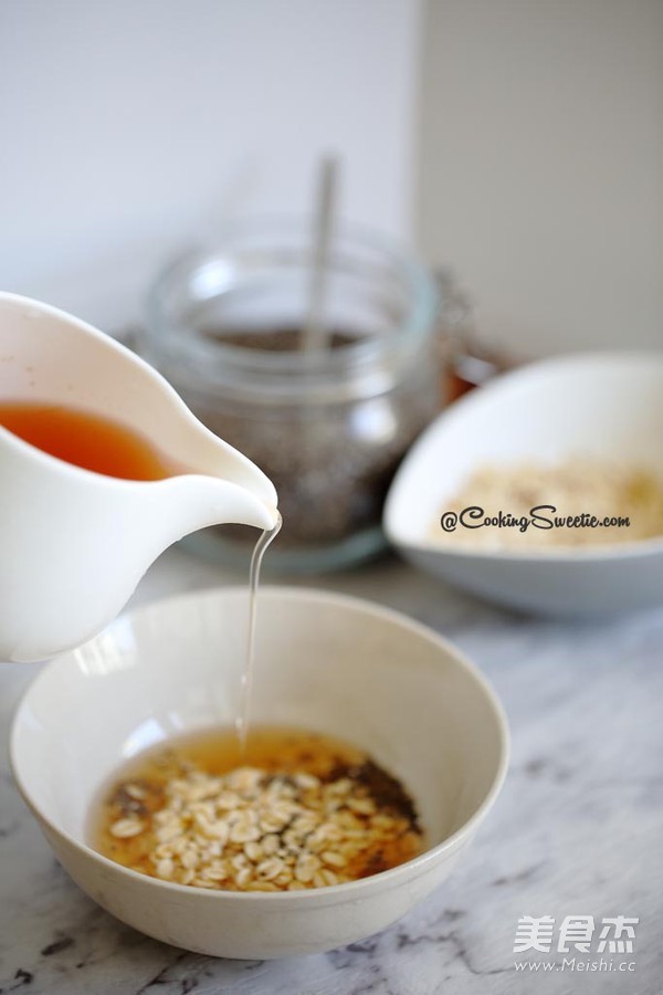 Apple Juice Breakfast Oatmeal recipe