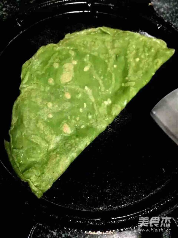 Pancakes with Green Sauce recipe
