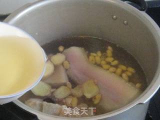 Salted Pork Head Stewed with Soybeans recipe