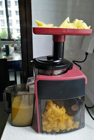 Pineapple Jam Rolls recipe
