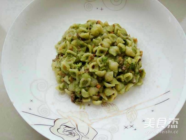 Pasta with Vegetable Green Sauce recipe