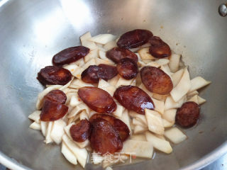Stir-fried King Pleurotus with Sausage recipe