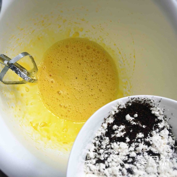 Lemon Black Tea Madeleine (without Baking Powder) recipe