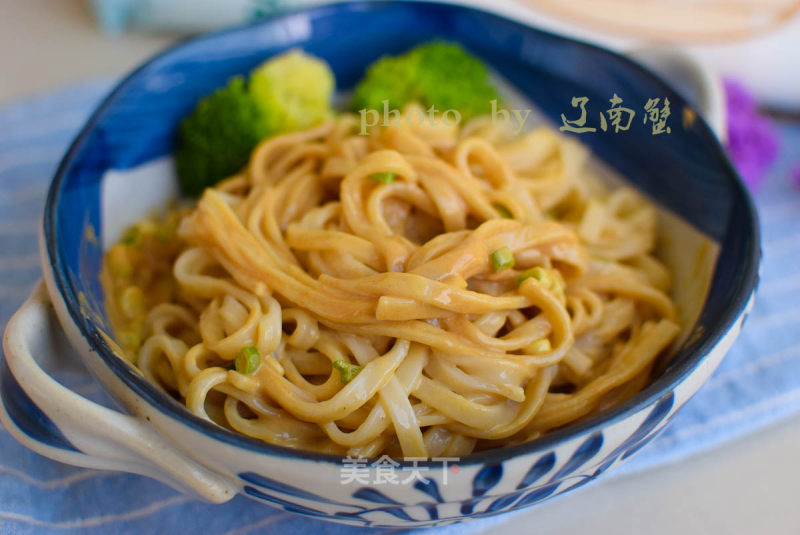 Noodles with Sesame Sauce that Can Replenish Calcium and Iron recipe