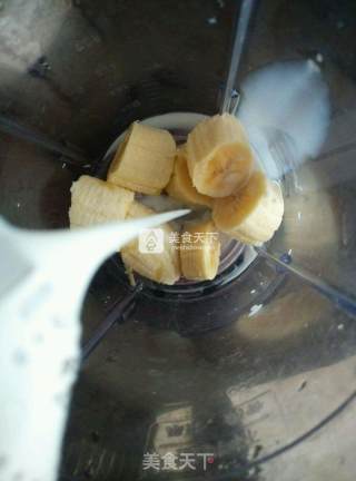 Banana Milkshake recipe