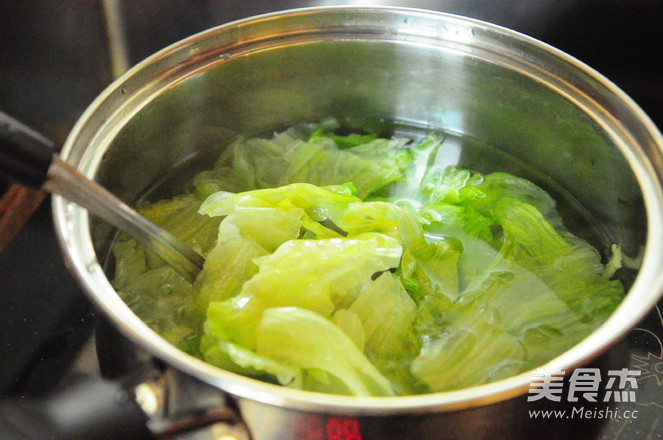 Lettuce with Sesame Sauce recipe