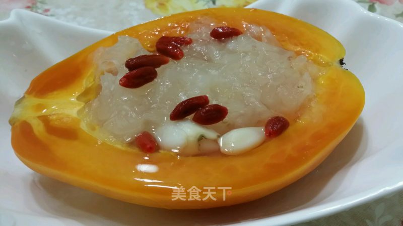 Papaya Tremella Lily Soup recipe