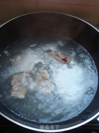 Five Fingers Hairy Peach Pork Bone Soup recipe