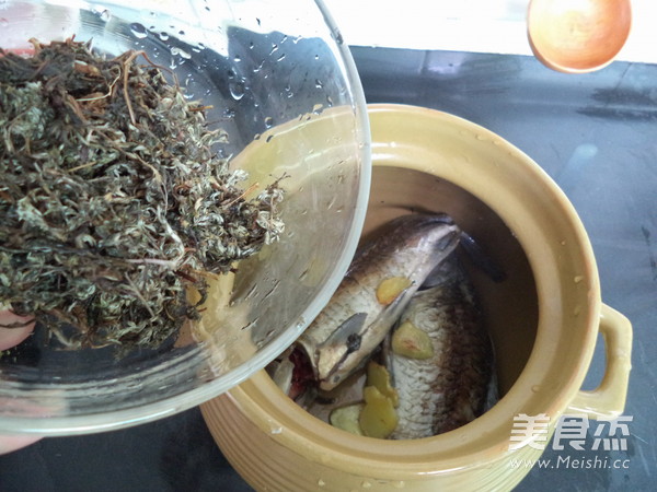 Steamed Crucian Carp recipe