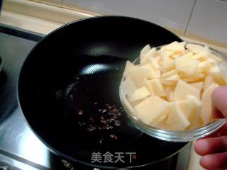 Fried Potato Chips with Soy Sauce recipe