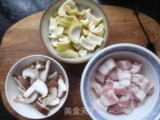 Leishan Braised Pork Belly recipe