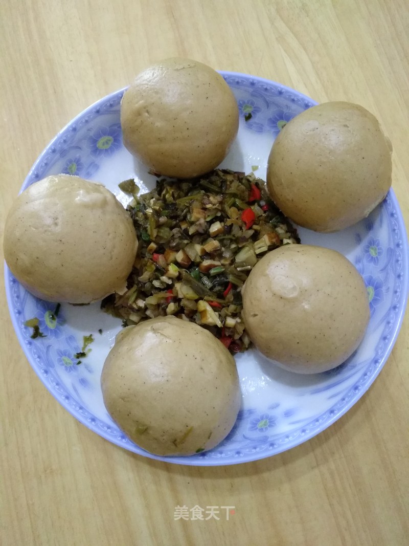 Mushrooms, Dried Bean Curd, Buckwheat Buns recipe