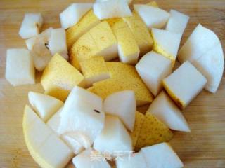 Relieving Cough and Moisturizing Lungs--pear Water recipe