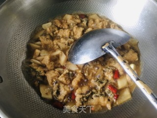 Braised Fish with Sour Radish recipe