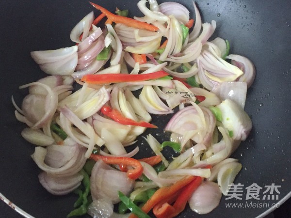 Scrambled Eggs with Onions recipe