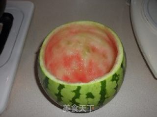 Watermelon Cup with Seafood Stew recipe