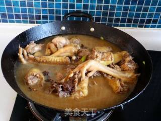 Stewed Chicken with Yellow Mushroom recipe