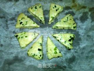 Yeast Version of Onion and Salty Scones recipe