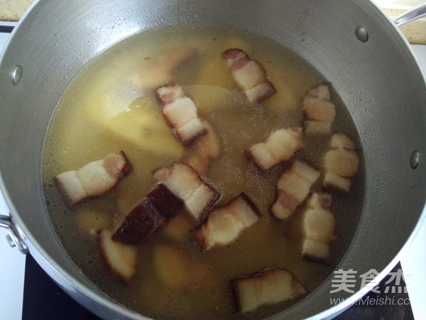 Bamboo Shoots and Bacon Umami Soup recipe