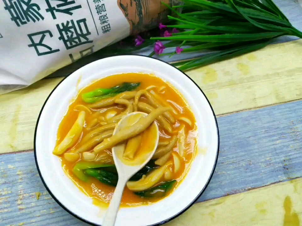 #试吃格林莜麦面#蛋子小鱼 recipe