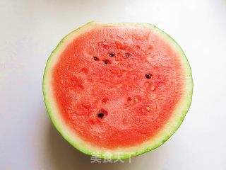 Appetizing Hot and Sour Watermelon Rind recipe