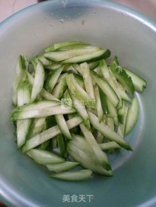 Cucumber Mixed Jellyfish Head recipe