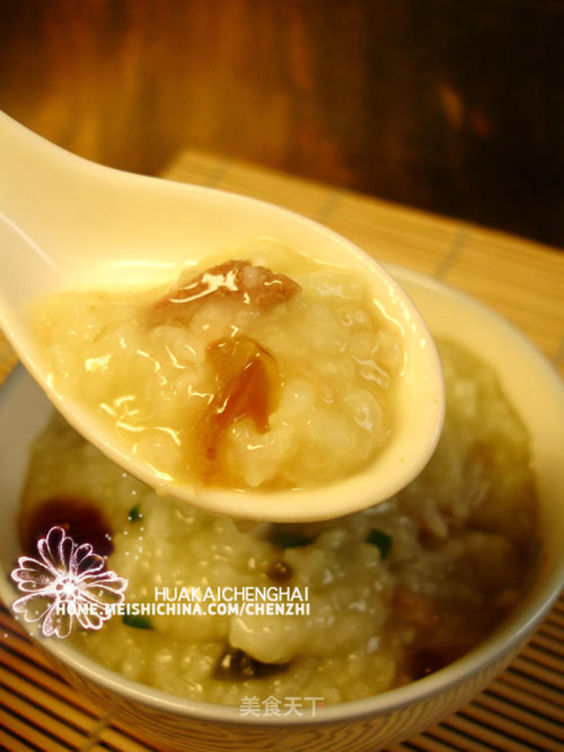 [cantonese Cuisine]--preserved Egg and Lean Meat Porridge recipe