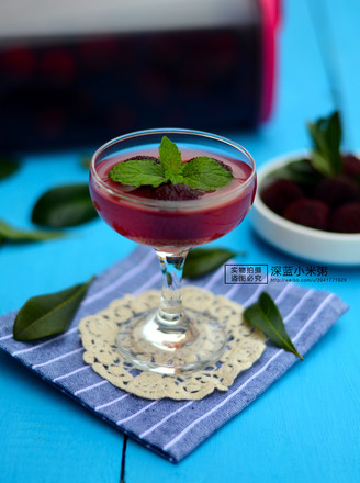 Bayberry Wine for Relieving Heat, Relieving Greasiness, Promoting Body Fluid and Relieving Cough recipe