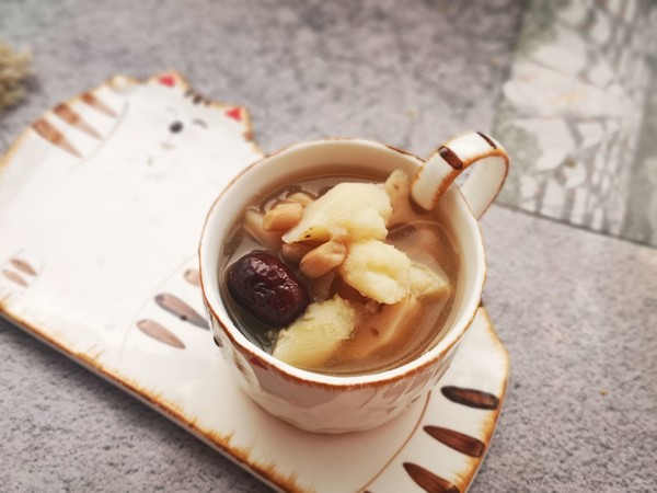 Can be Sweet or Salty, Lotus Root Yam Peanut Soup recipe